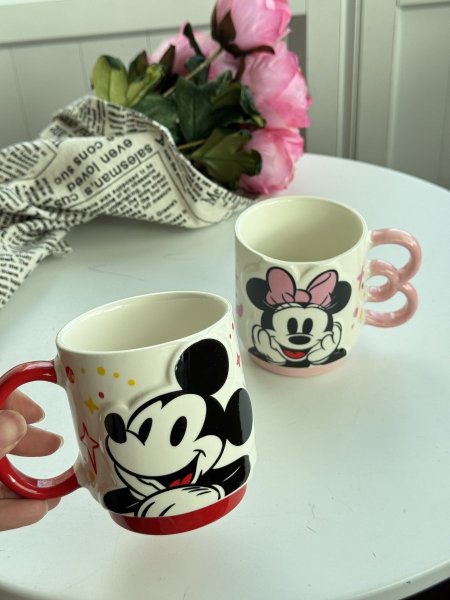 كبلز كوبين ميكي ومني