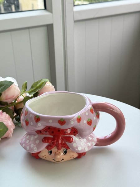كوب شخصية Strawberry Shortcake (ستروبري شورتكيك)