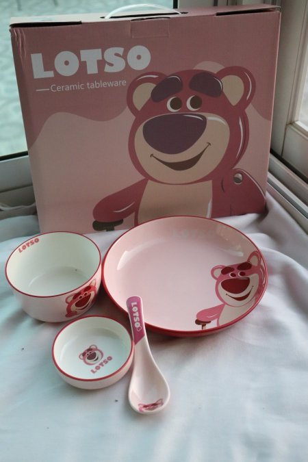 طقم lotso  ٤ قطع