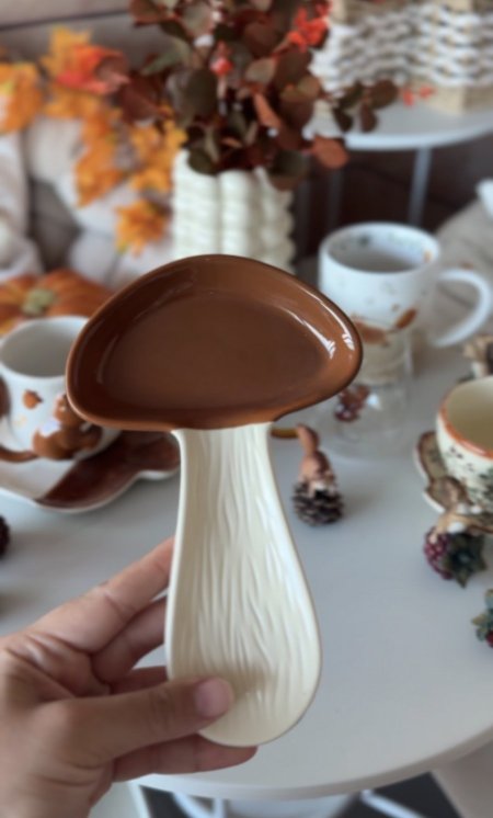 صحن فطر بني
