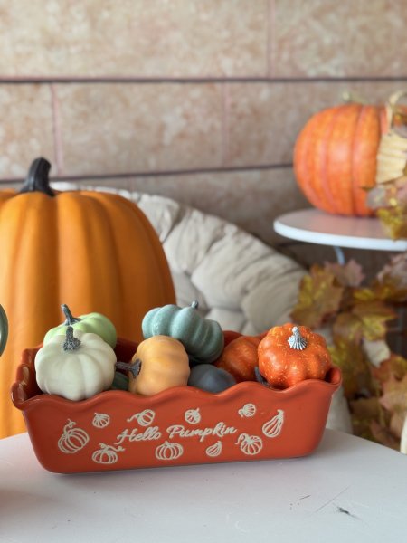 صينية بايركس Hello Pumpkin