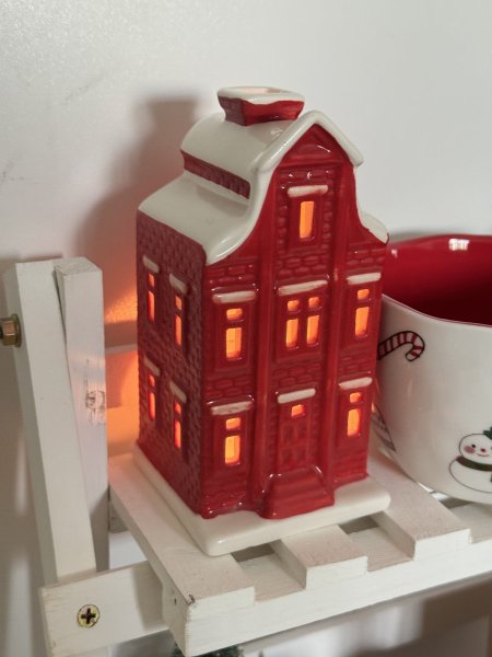 كوخ بورسلان احمر