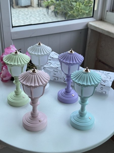 فانوس مضيء مع وصلة