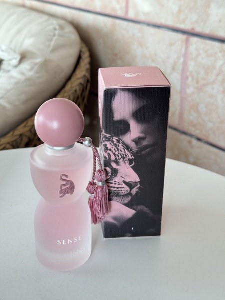 عطر sense